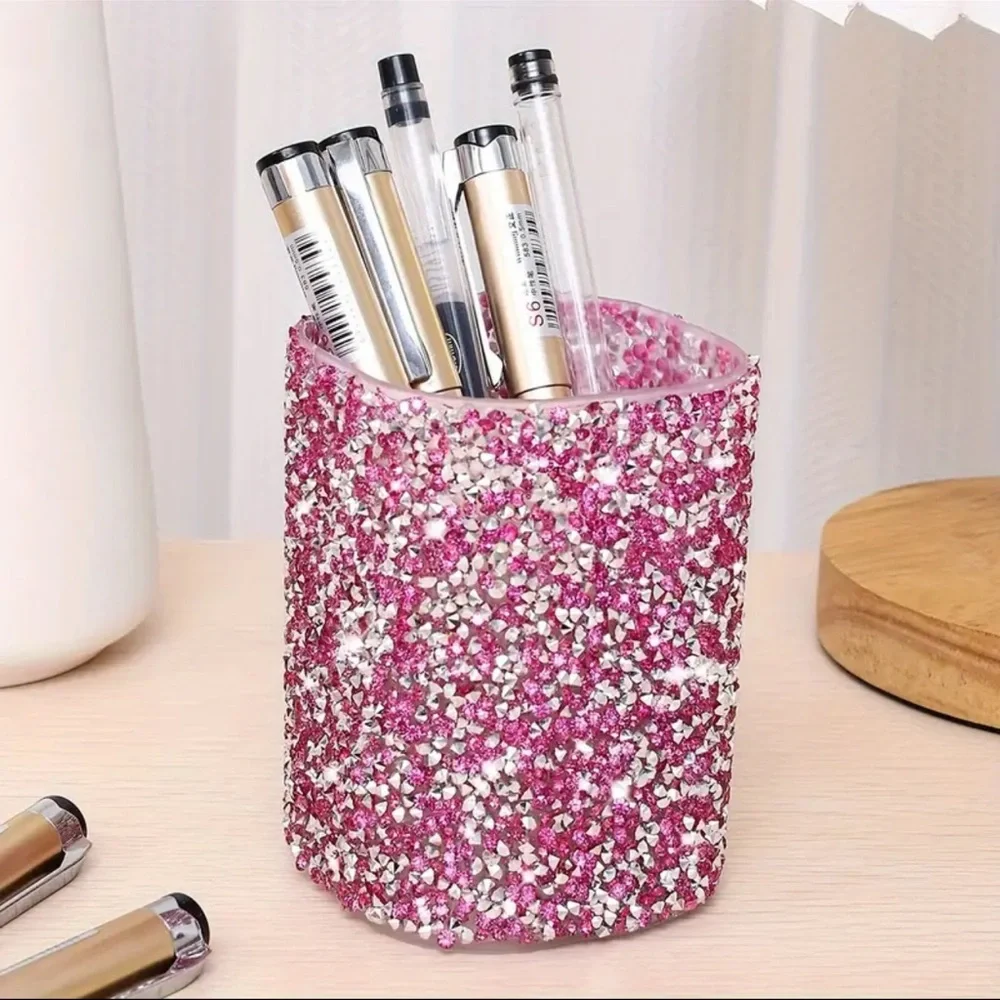 Pink MakeupBrush/Pen Holder - Picture 3 of 3